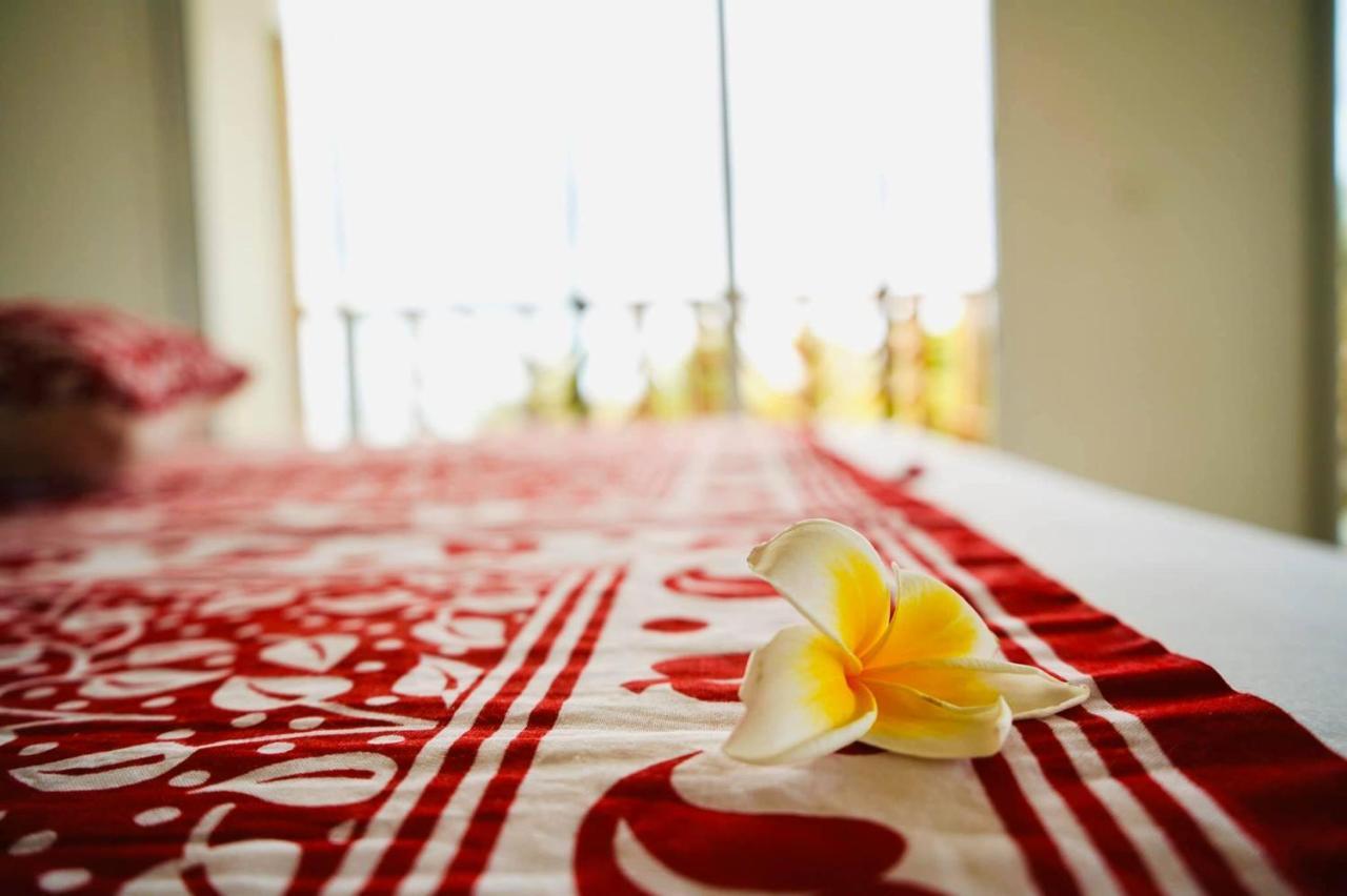 Al Camar Lodge Ndzaouze Luaran gambar