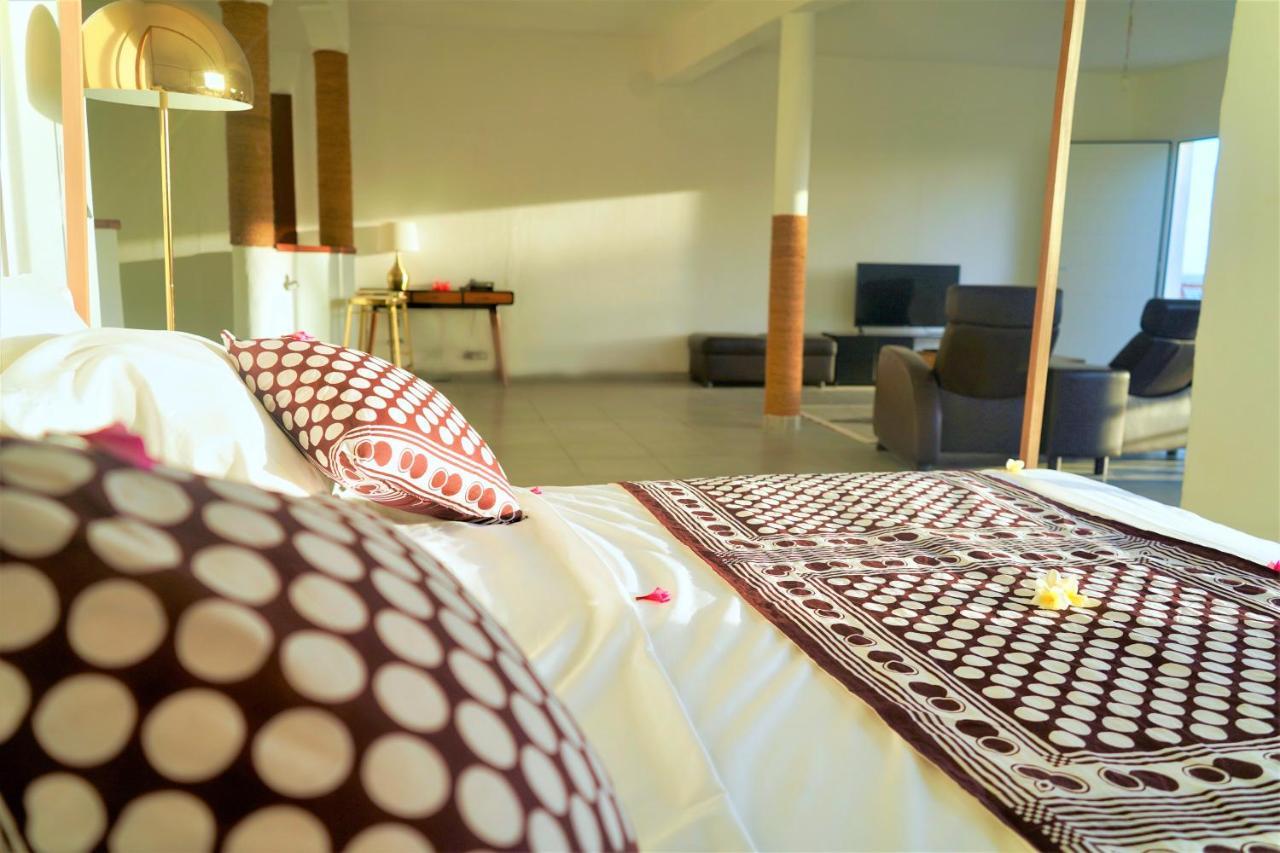 Al Camar Lodge Ndzaouze Luaran gambar